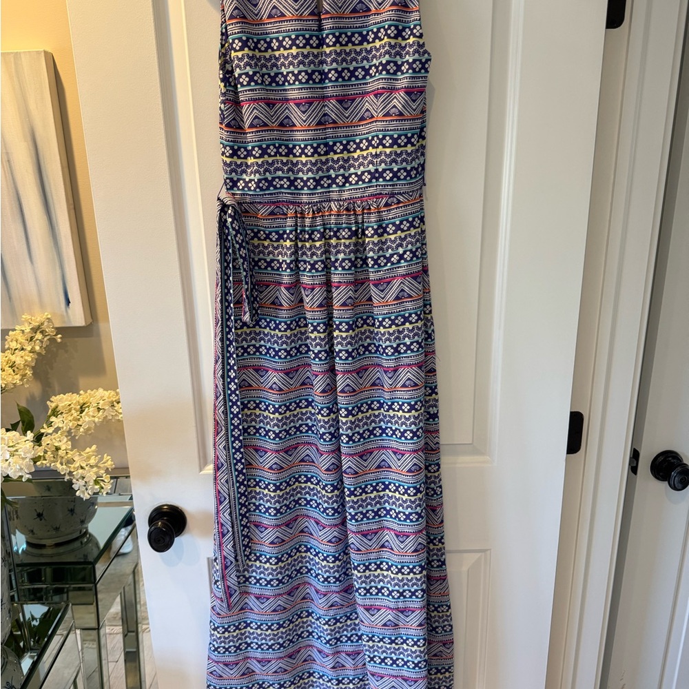 Patterned Maxi Dress - Picture 2 of 4